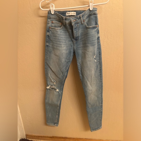 Zara Denim - ZARA Jeans Size 4